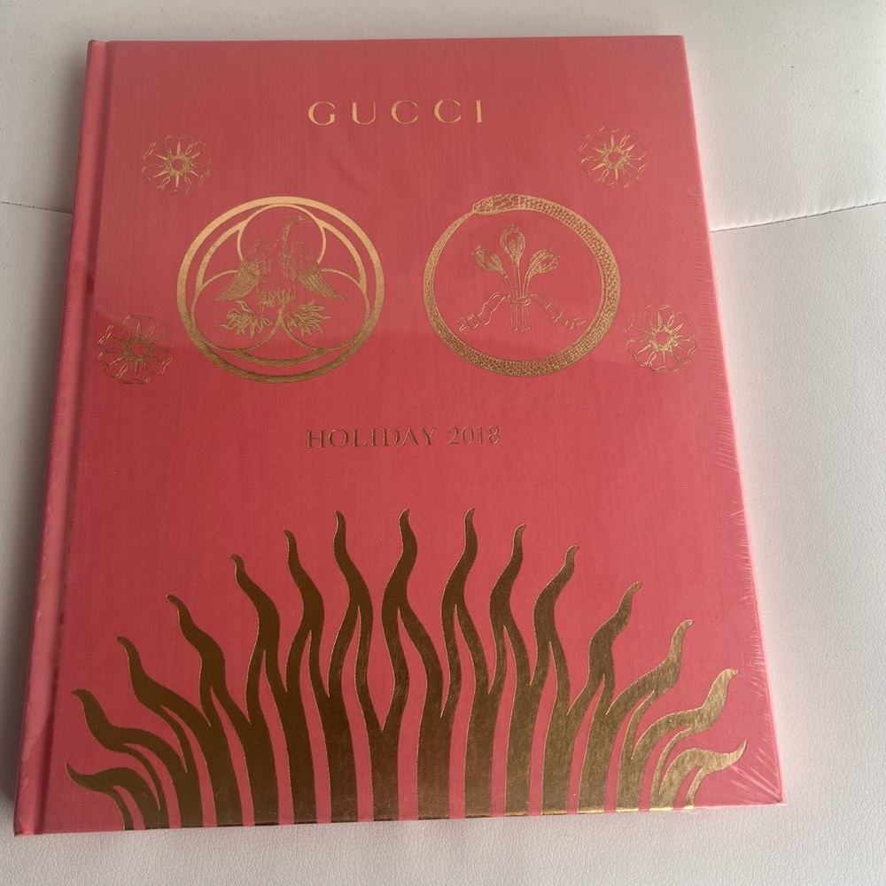 Gucci Holiday 2018 Book in Red and Gold